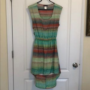 Patterned high-low summer dress